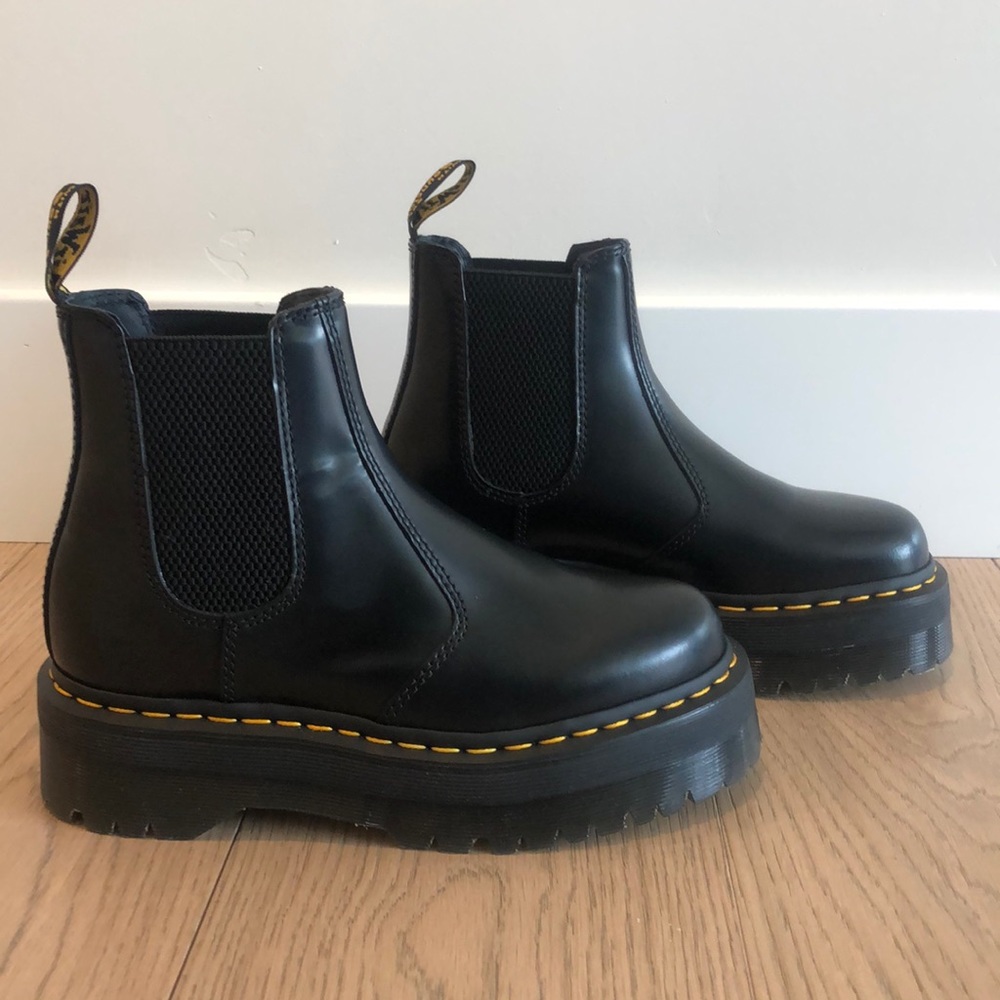 Dr. Martens 2976 Polished Smooth Platform Chelsea Boots